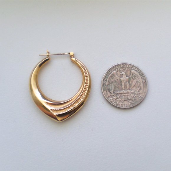 Vintage LARGE Designer Solid 14K Yellow Gold Heart Shaped Hoop Pierced Earrings - Picture 3 of 4
